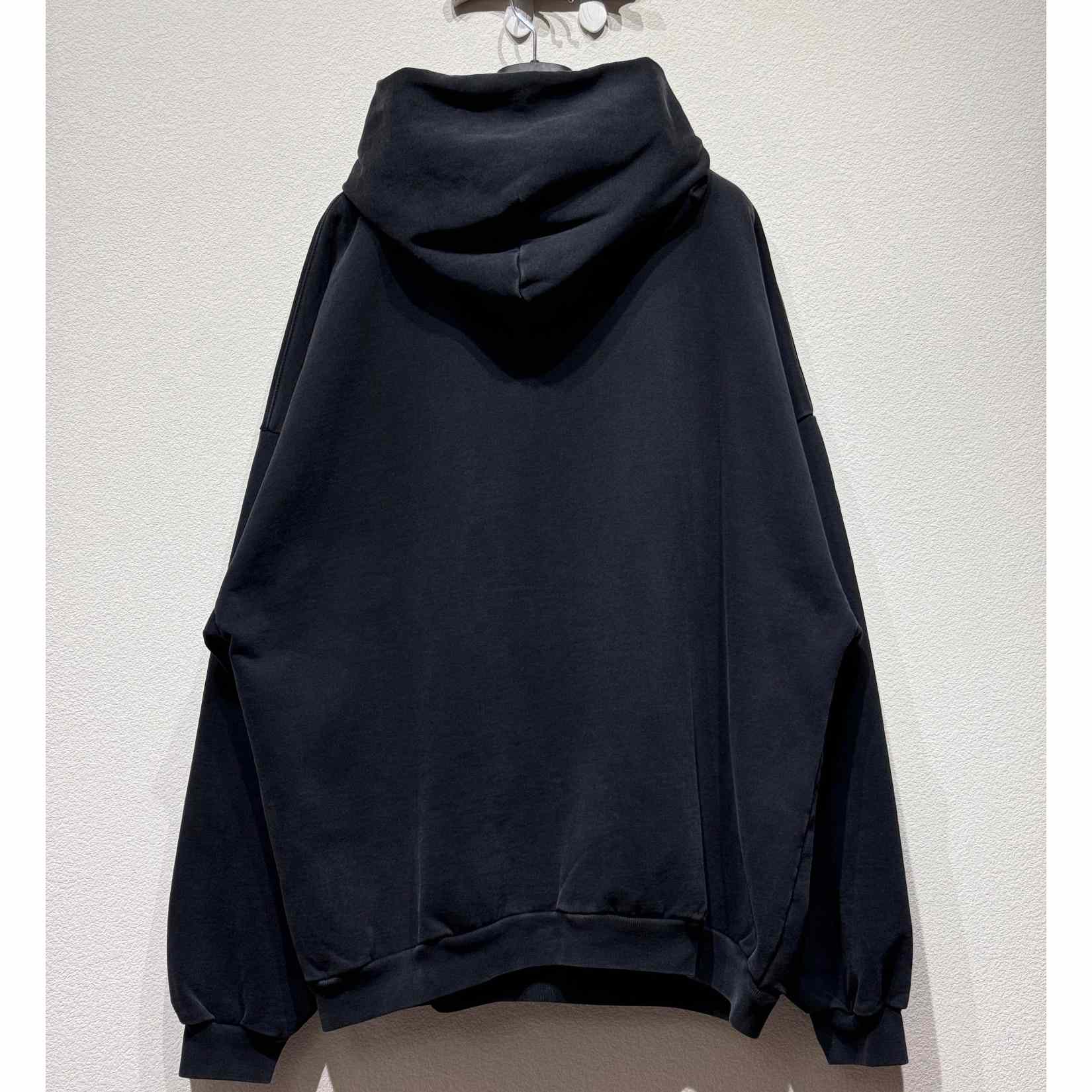 Balenciaga Oversized Sweatshirt - DesignerGu