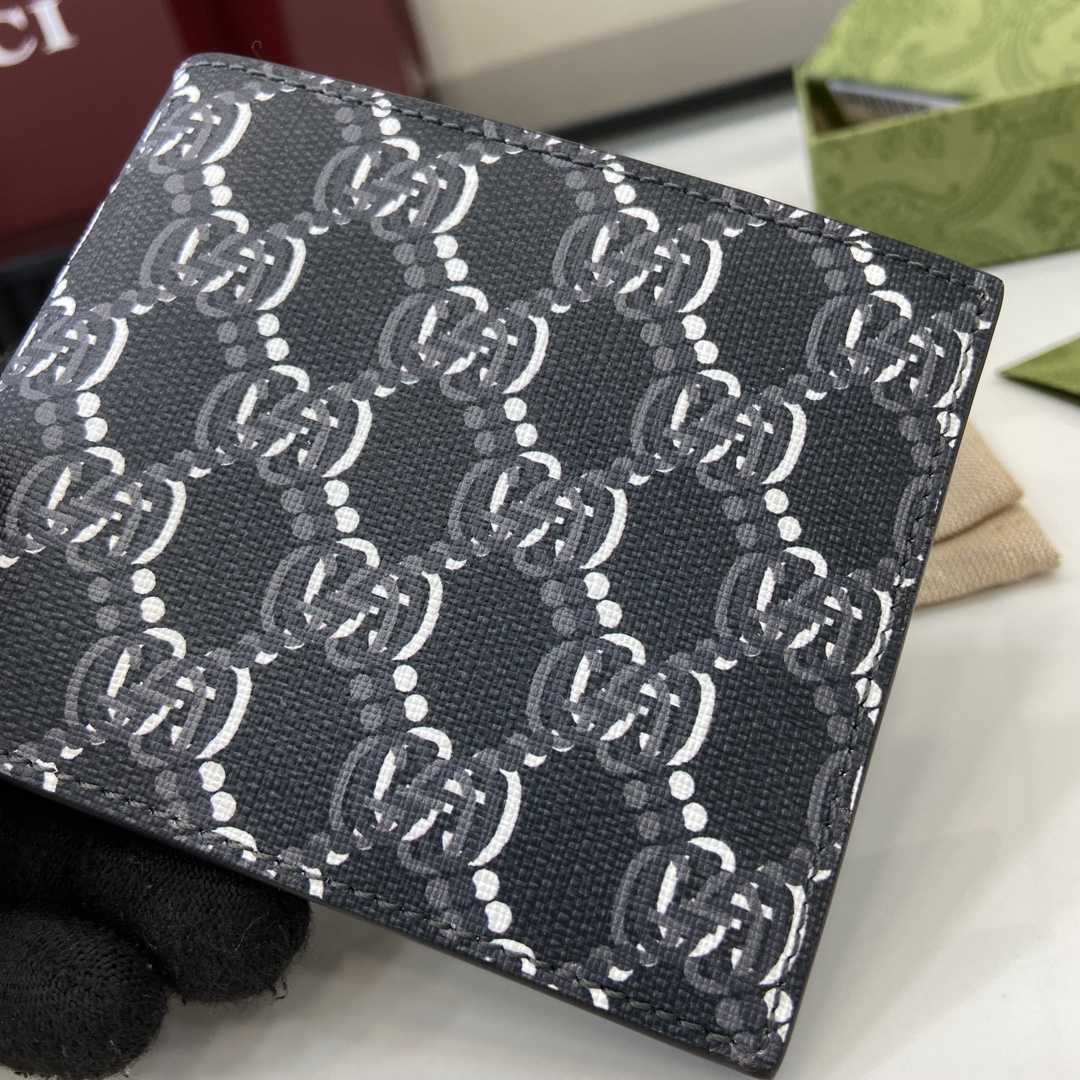 Gucci Bi-fold Wallet With GG Shadow - DesignerGu