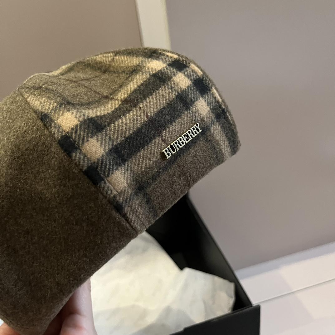 Burberry Beret Hat - DesignerGu