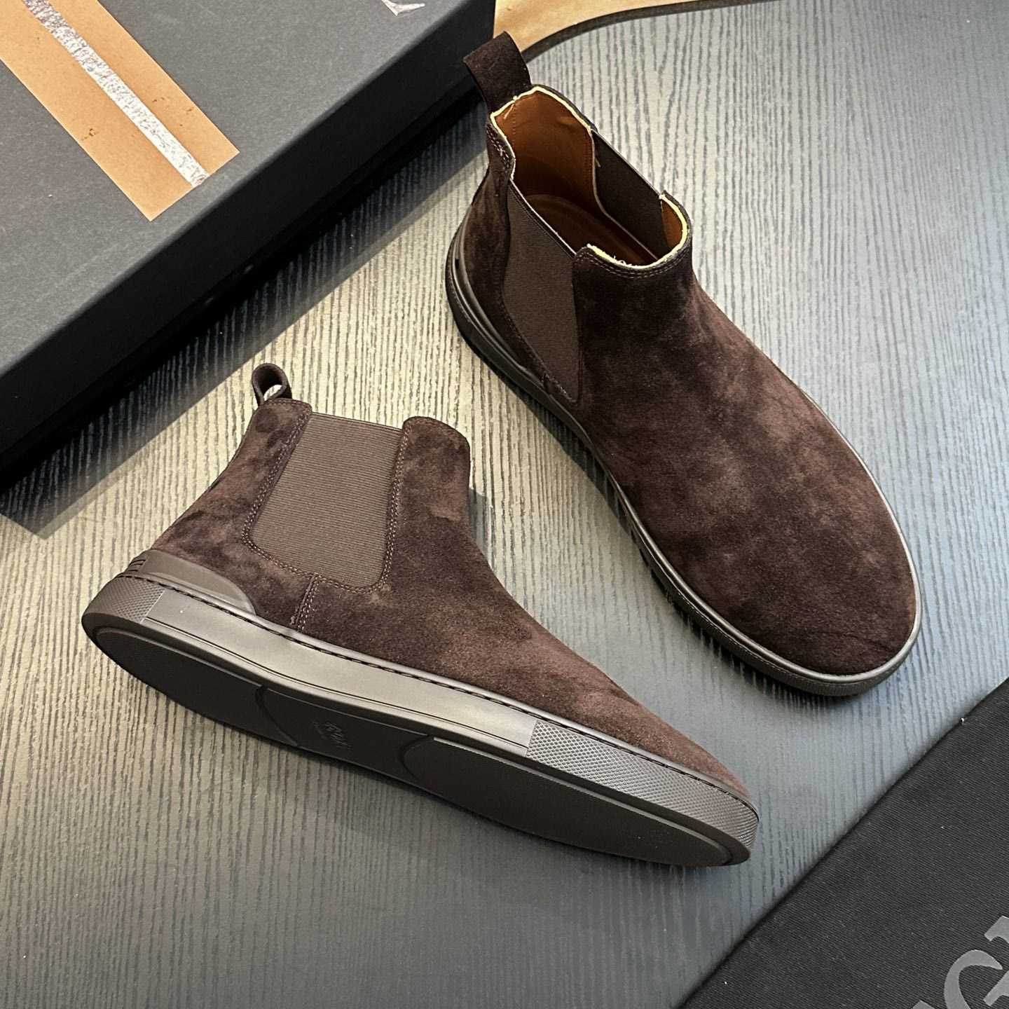 Zegna Suede Boots - DesignerGu