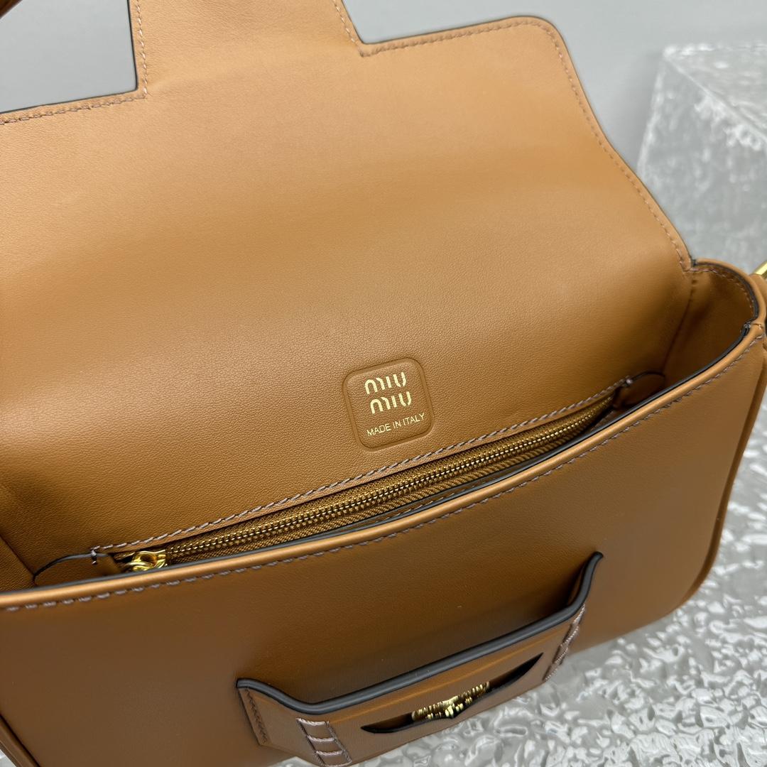 Miu Miu Penny Leather Bag - DesignerGu