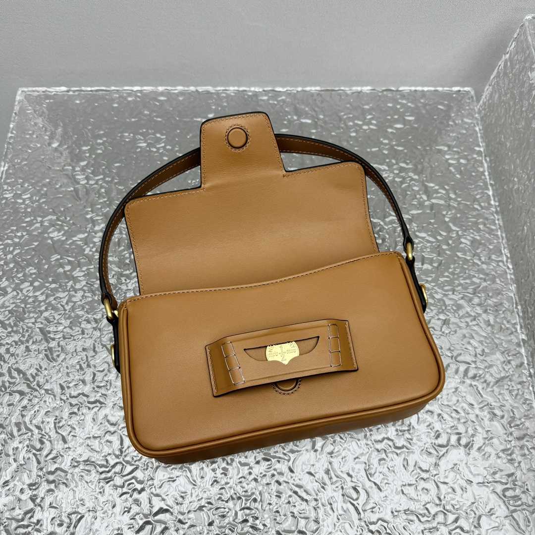 Miu Miu Penny Leather Bag - DesignerGu