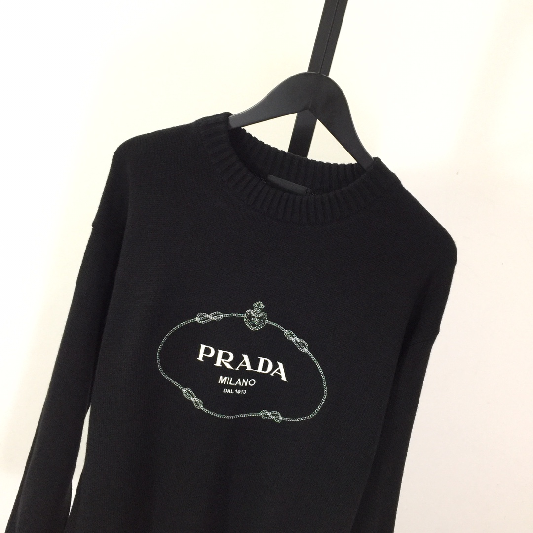 Prada Logo Sweater - DesignerGu