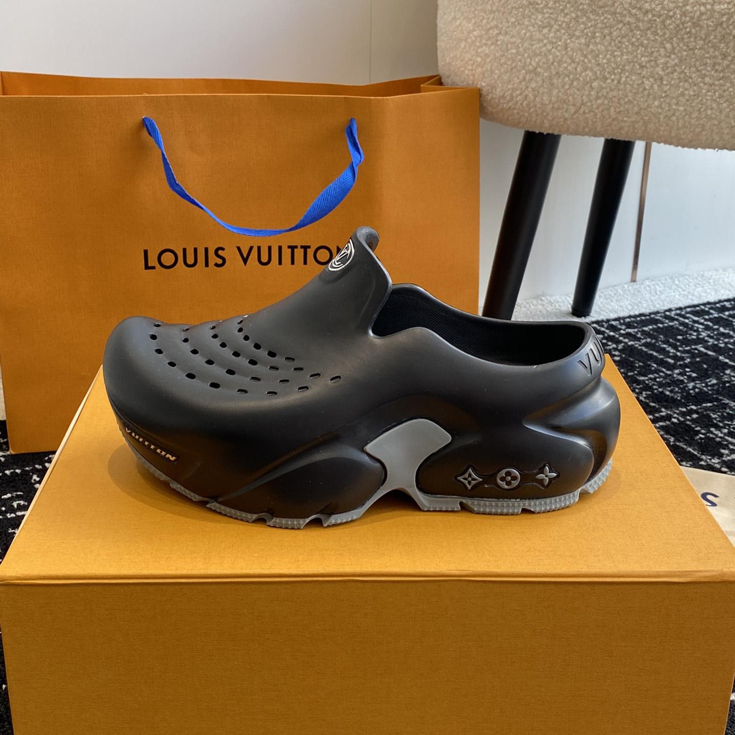 Louis Vuitton LV Shark Clog   1ABSN3 - DesignerGu