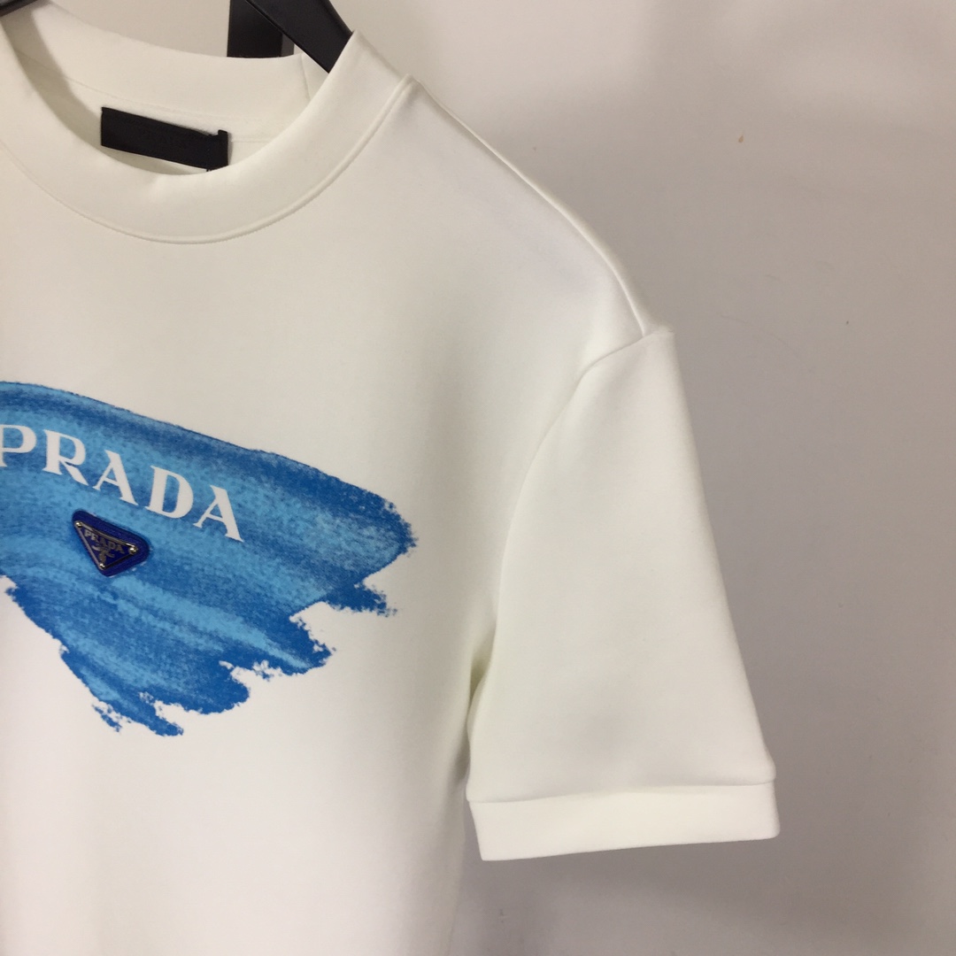 Prada Logo Cotton T-shirt - DesignerGu