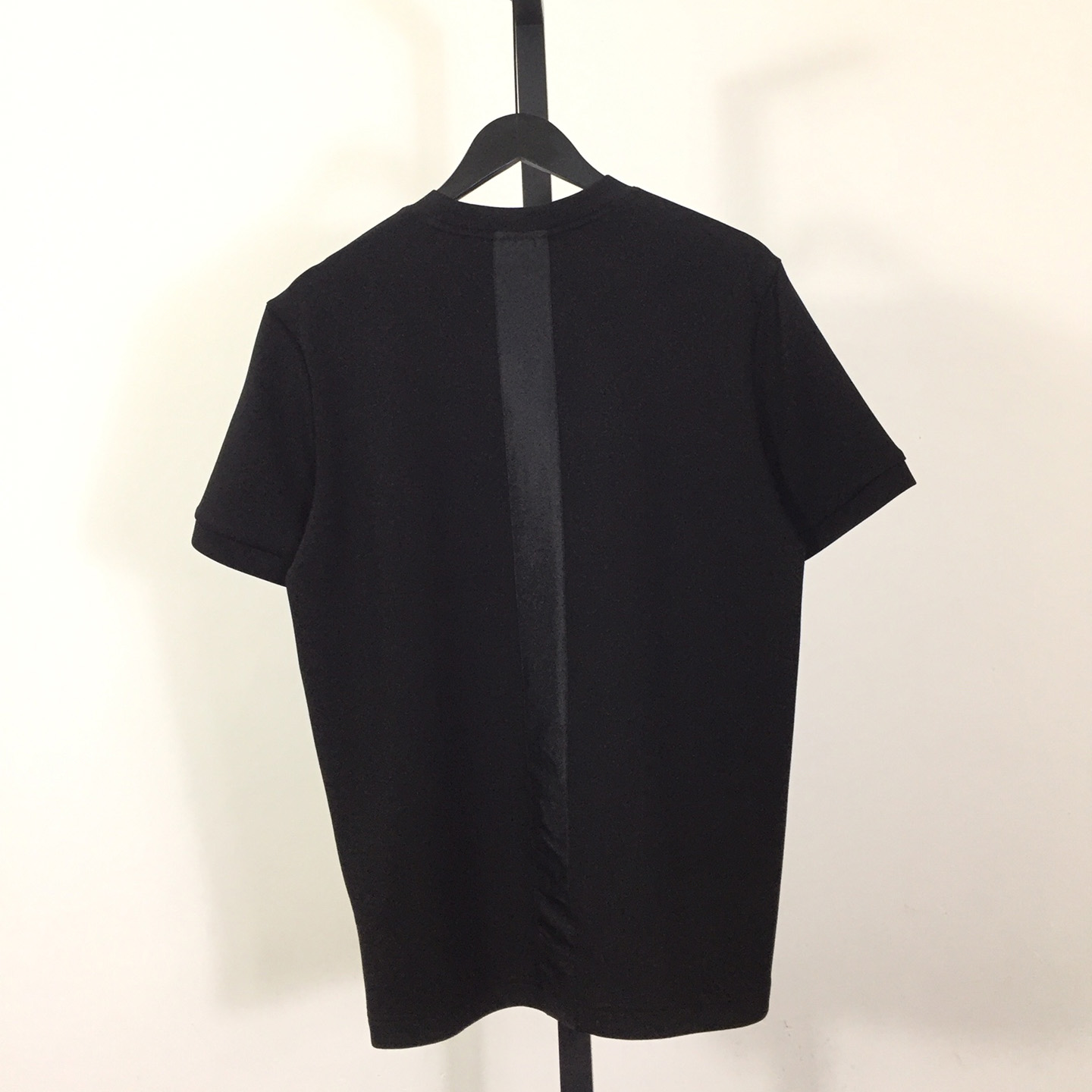 Prada Logo Cotton T-shirt - DesignerGu