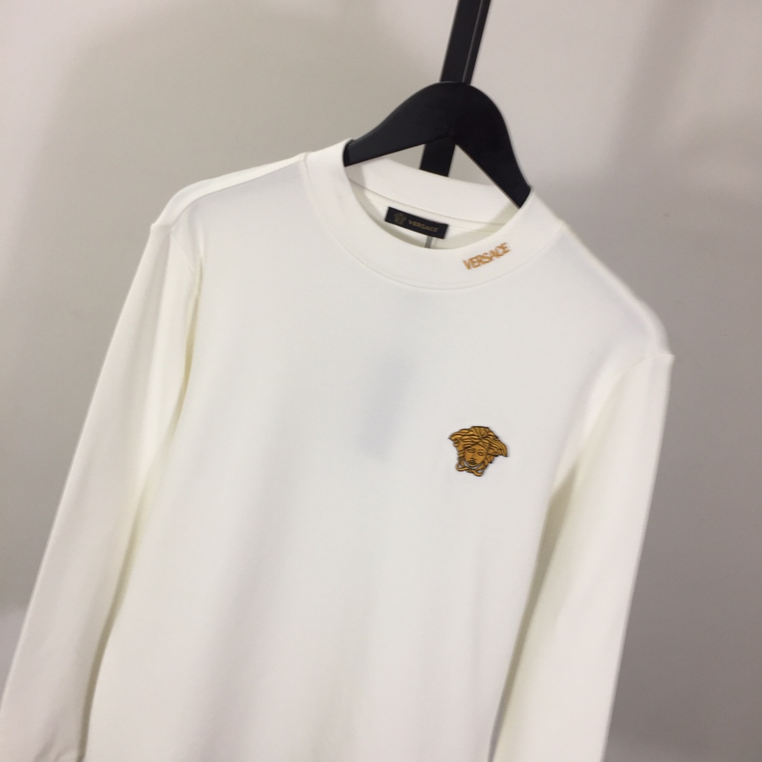 Versace Logo Long Sleeve Tee - DesignerGu