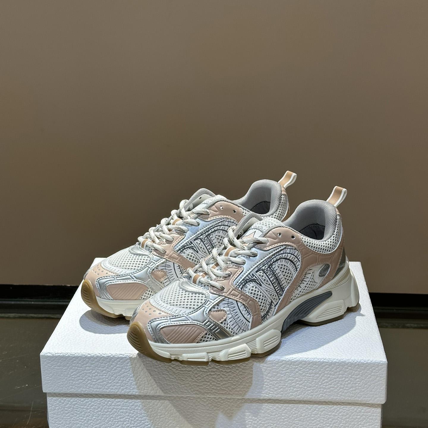 Dior Chrono Sneaker      - DesignerGu