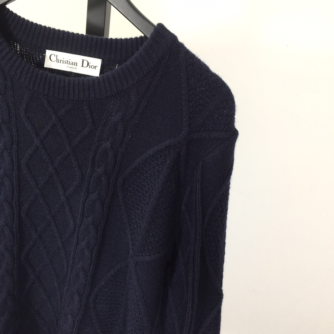 Dior Sweater - DesignerGu