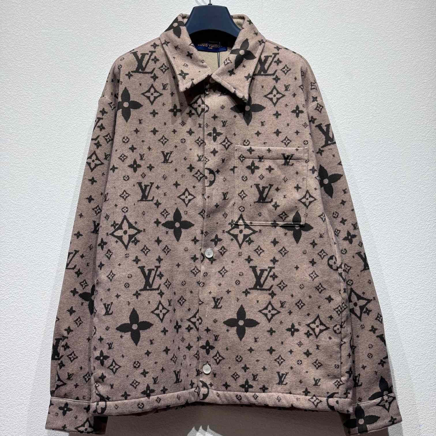 Louis Vuitton Monogram Double Face Wool, Silk And Cashmere-Blend Overshirt  1AFYF7 - DesignerGu