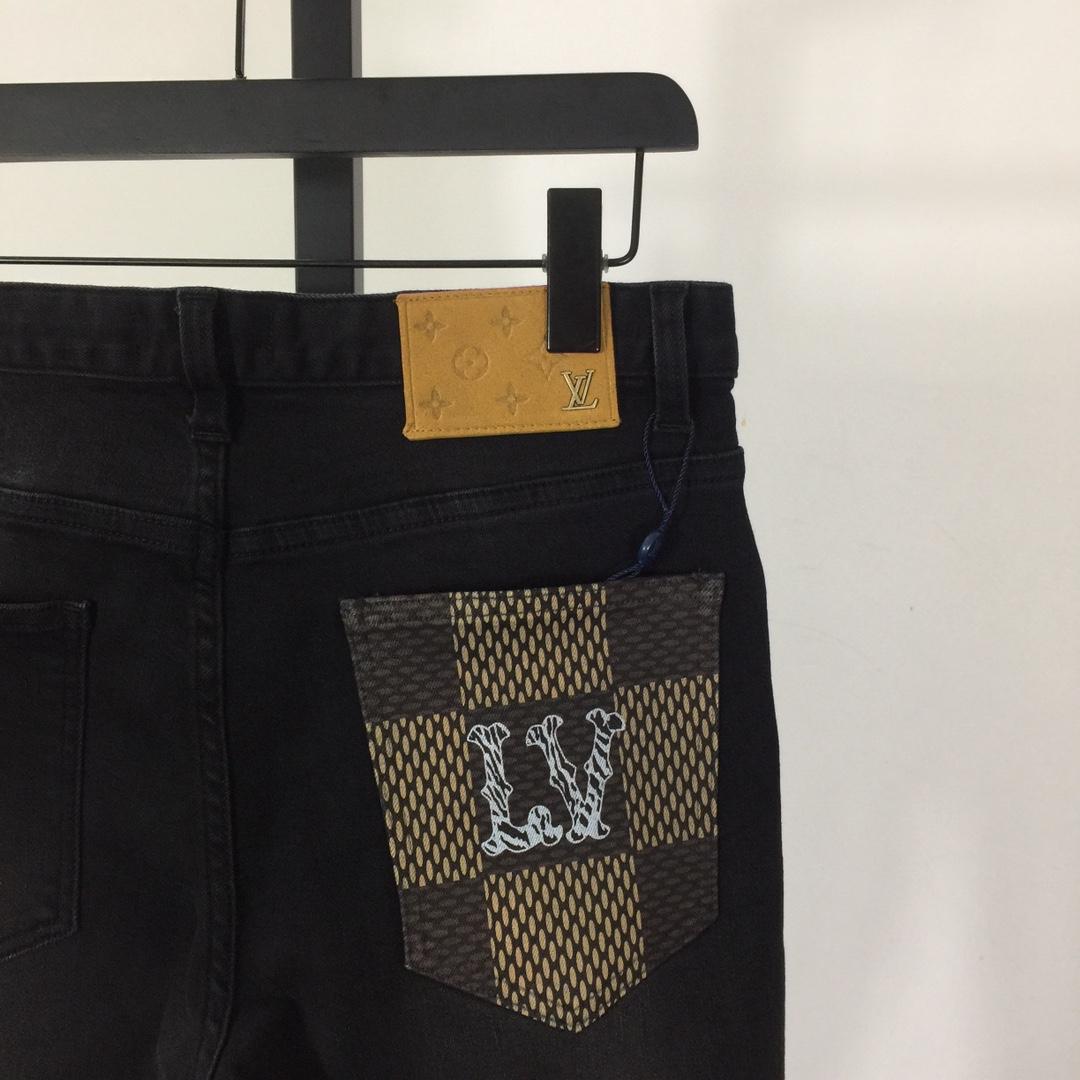 Louis Vuitton Jeans - DesignerGu