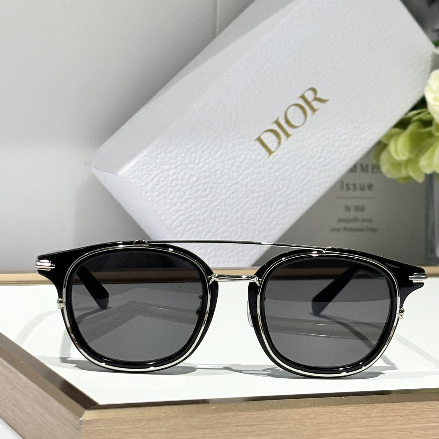 DiorBlackSuit S14F Sunglasses - DesignerGu