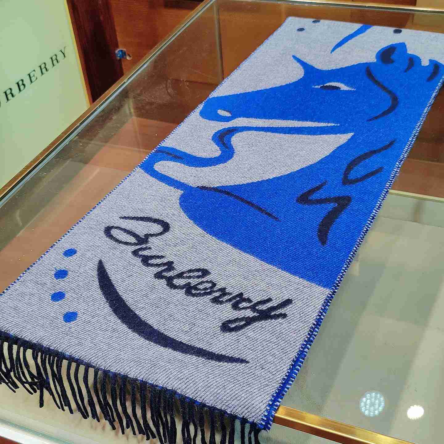 Burberry Mirrored Horse Cashmere Scarf - DesignerGu