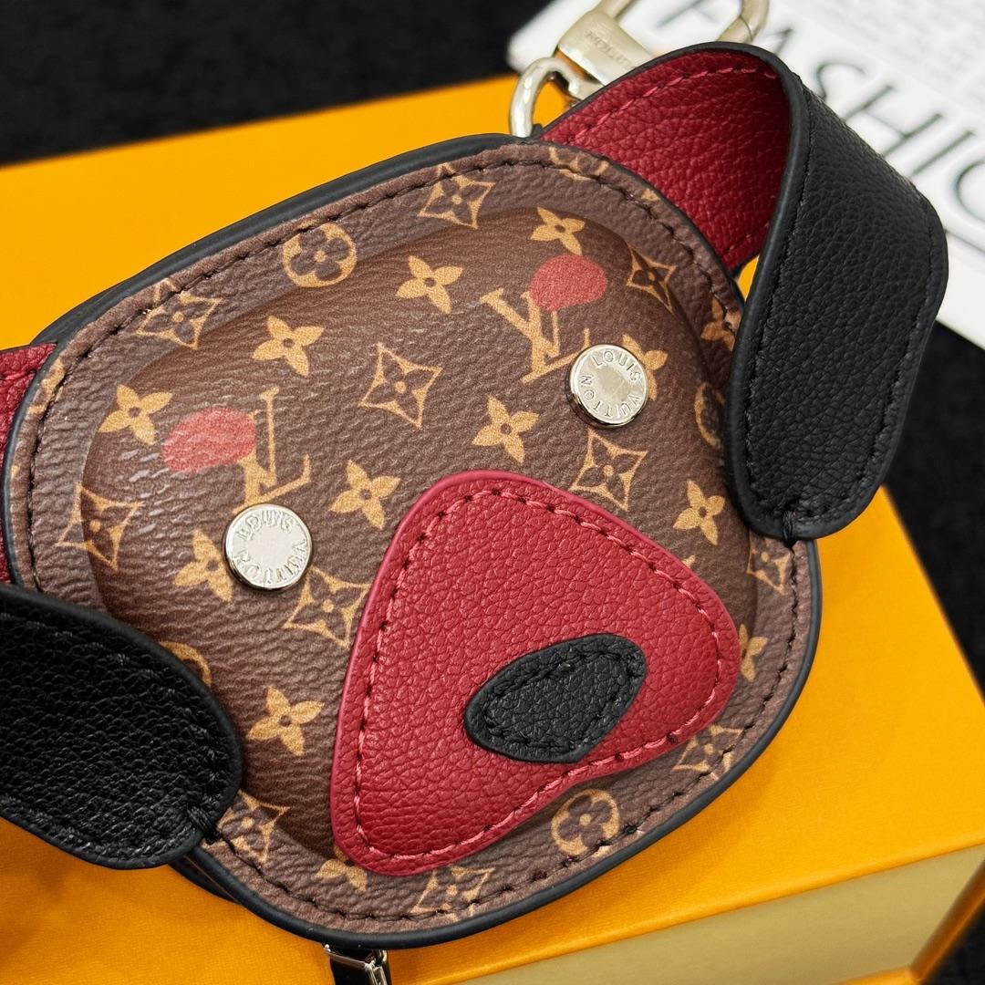 Louis Vuitton 57th Street NYC LV Dog Bag Charm  M02272 - DesignerGu