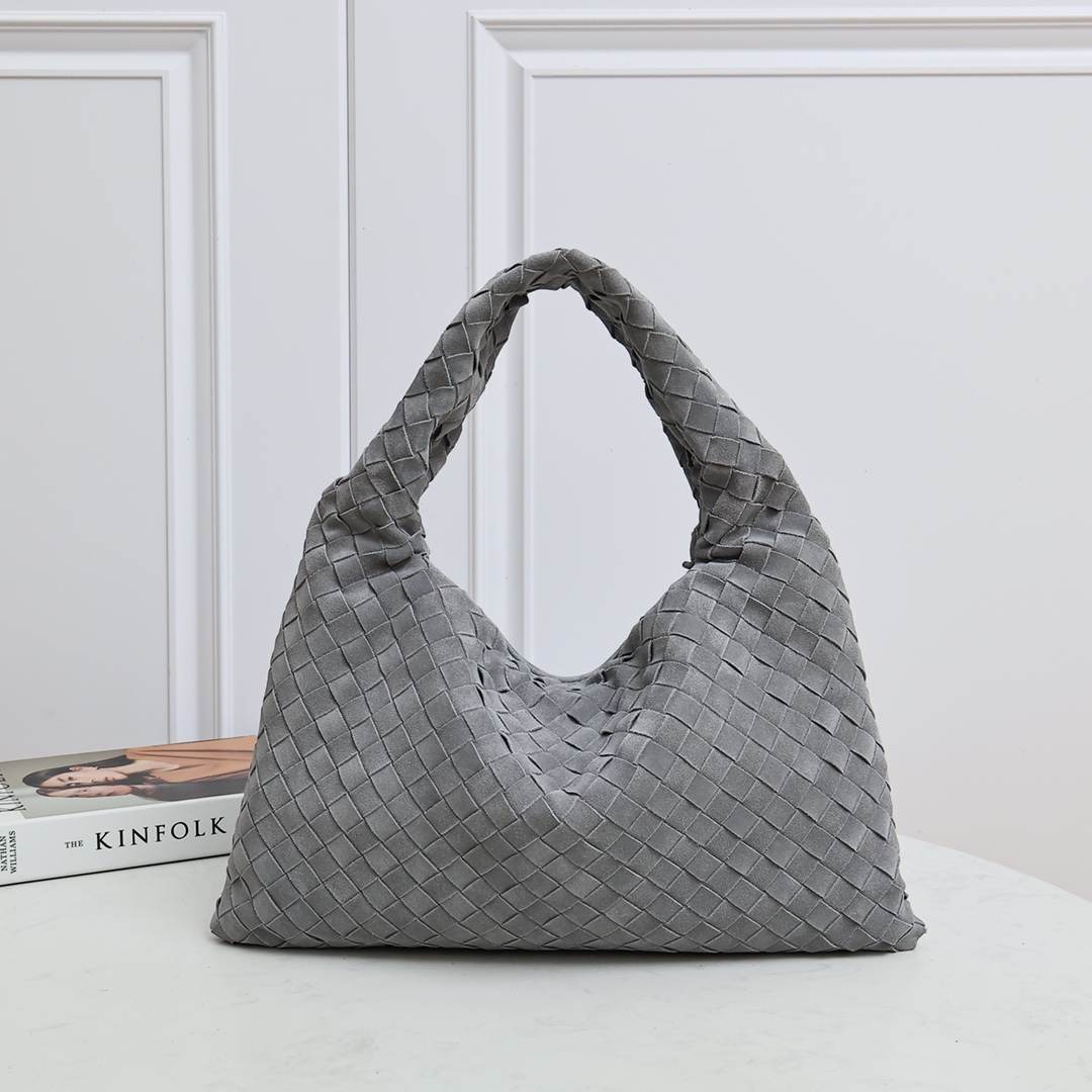 Bottega Veneta Hop  - DesignerGu