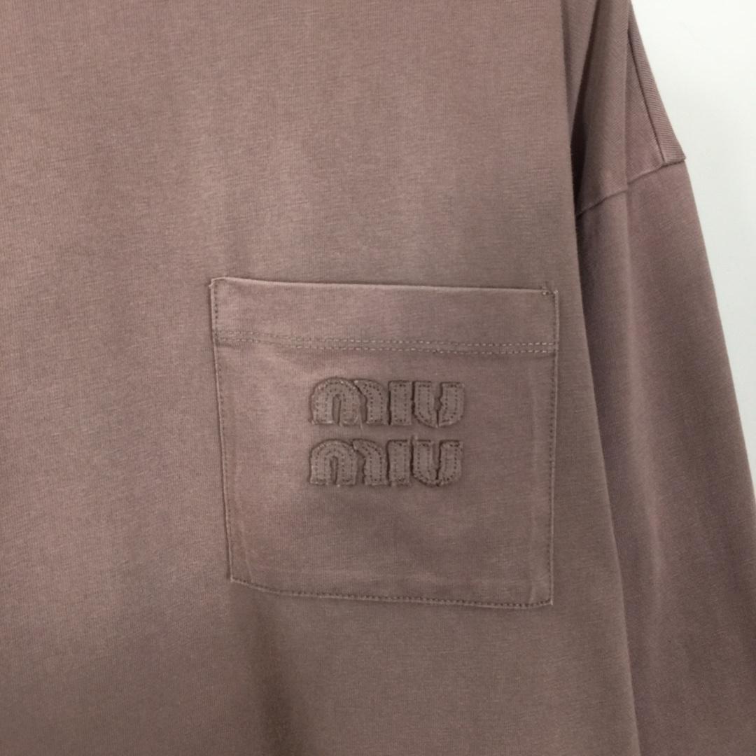 Miu Miu Logo-Patch Long-Sleeve T-Shirt - DesignerGu