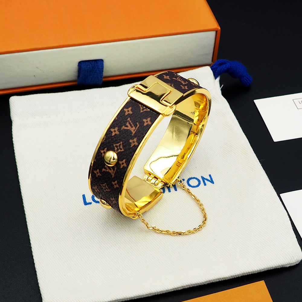 Louis Vuitton LV Signature Bracelet   M1434S - DesignerGu