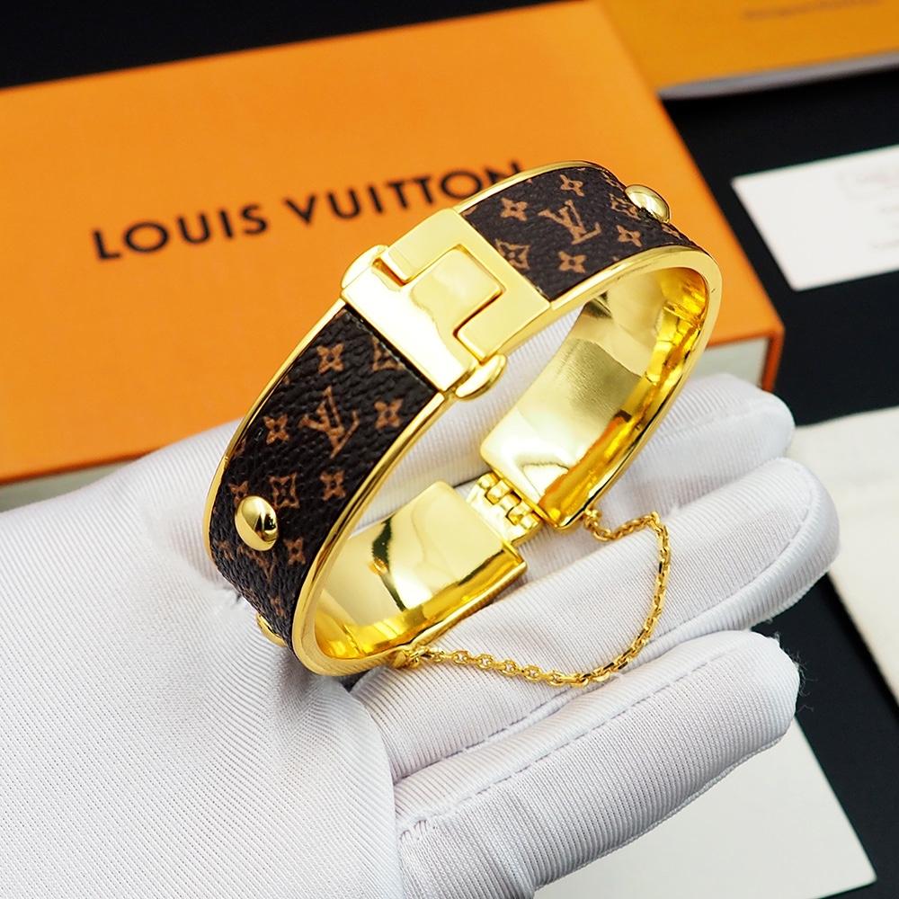 Louis Vuitton LV Signature Bracelet   M1434S - DesignerGu