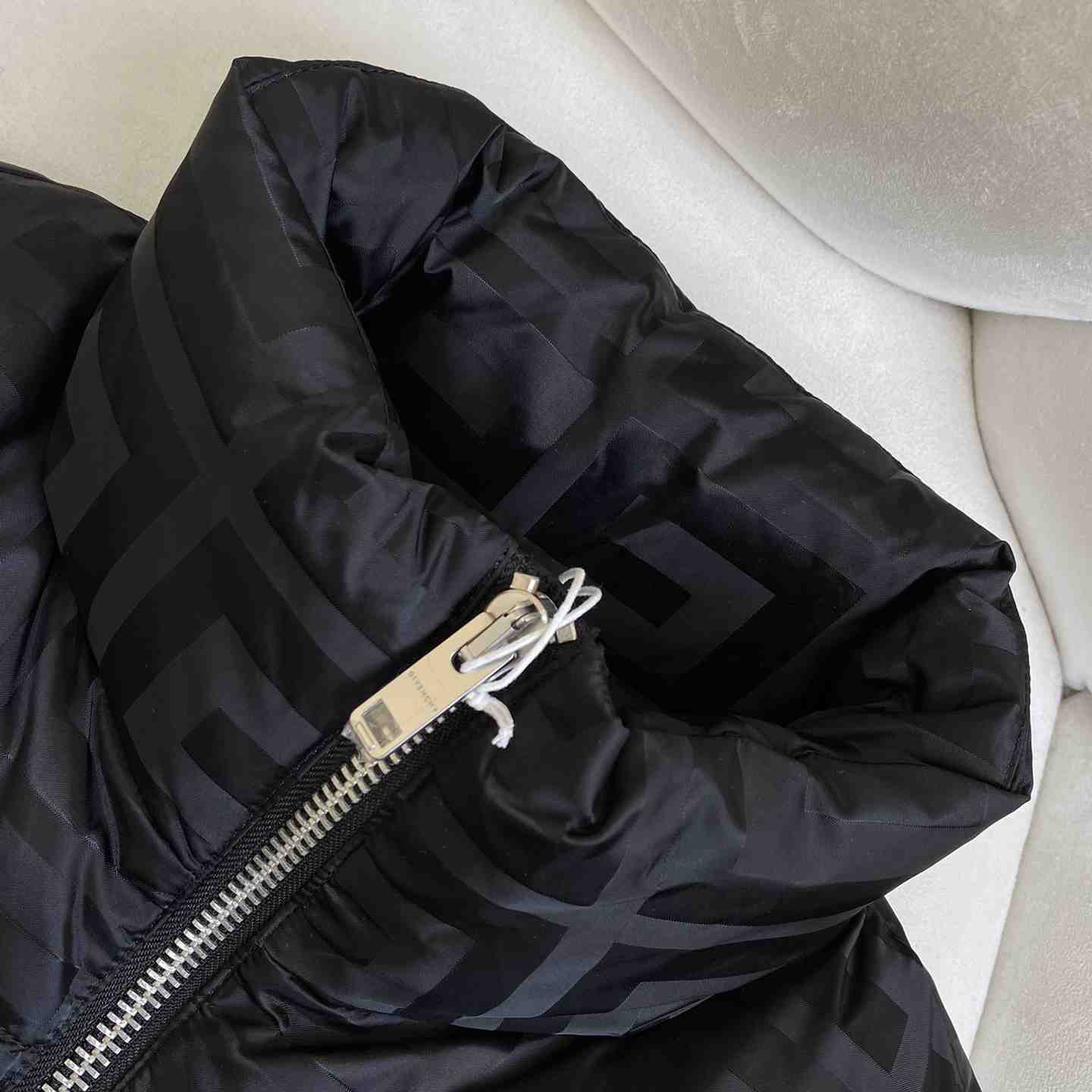 Givenchy 4G Puffer Jacket - DesignerGu