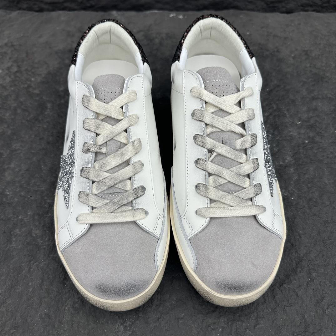 Golden Goose Sneakers - DesignerGu