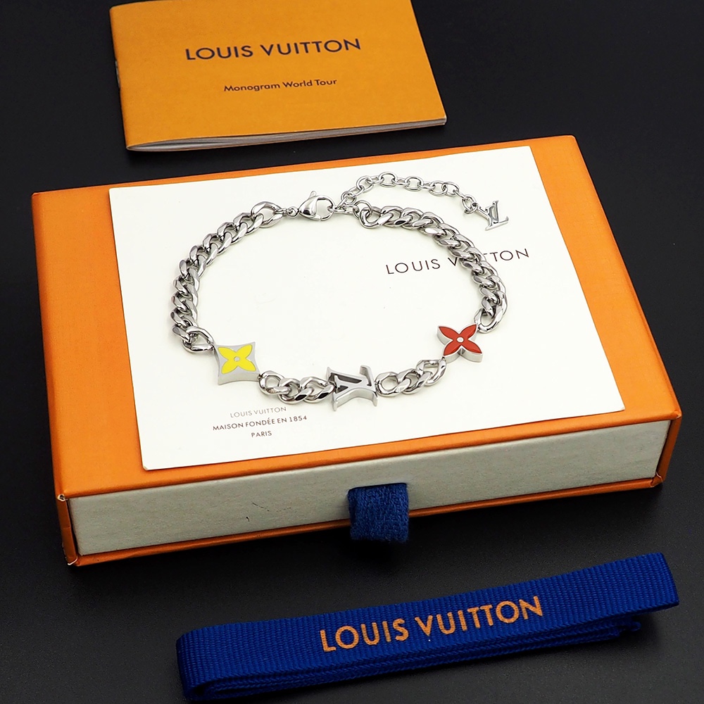 Louis Vuitton Monogram Row Bracelet  M1598A - DesignerGu