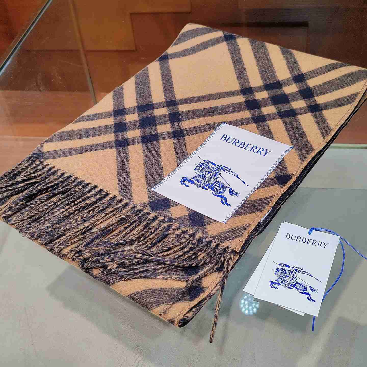 Burberry Check Cashmere Scarf - DesignerGu