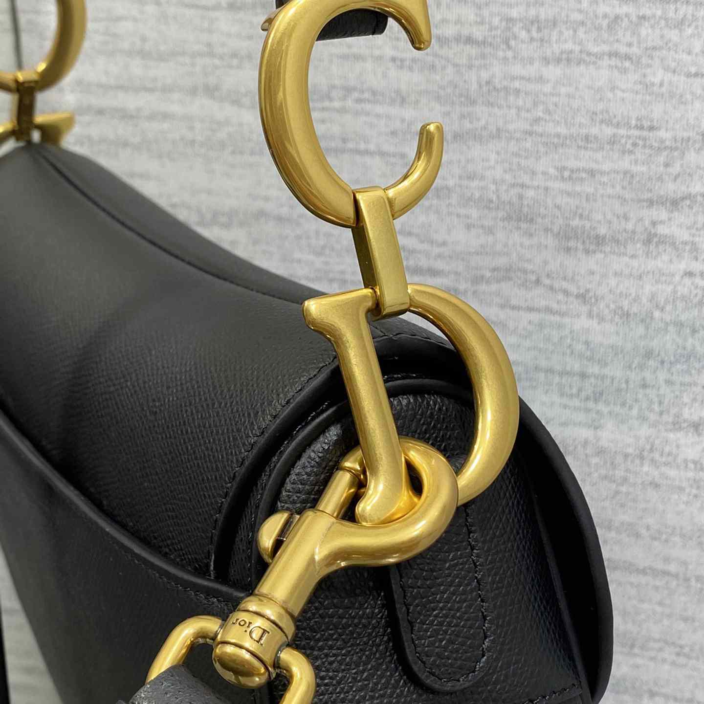 Dior Saddle Bag    24×6×18cm - DesignerGu