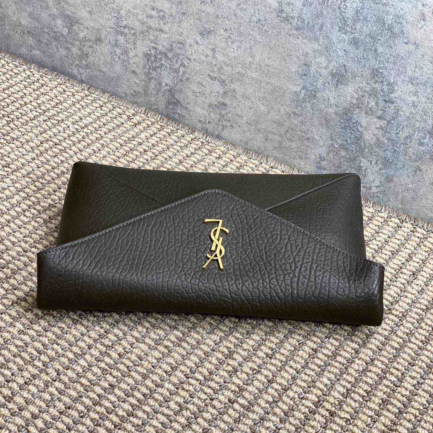 Saint Laurent Cassandre Large Envelope Pouch In Lambskin - DesignerGu