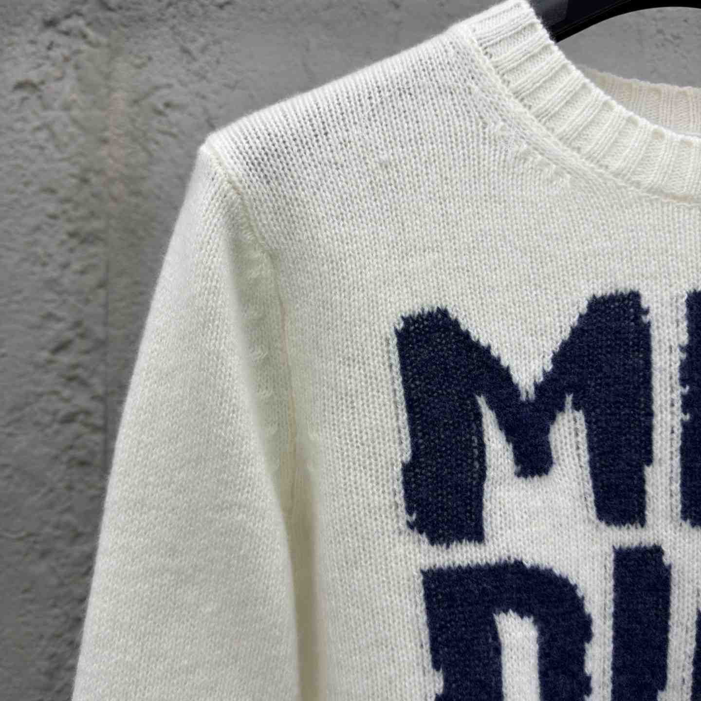 Dior Sweater - DesignerGu