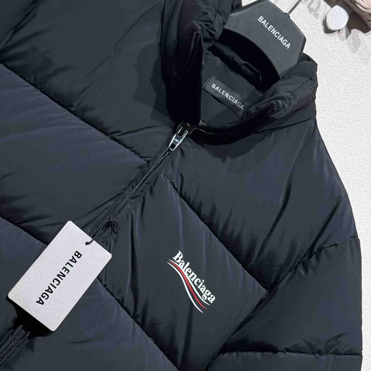 Balenciaga Puffer Jacket - DesignerGu