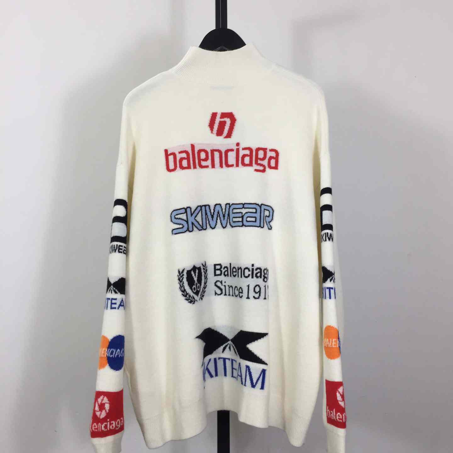 Balenciaga Ski Long Sleeve Turtleneck In White - DesignerGu