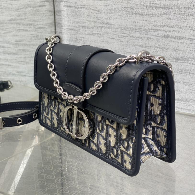 Dior 30 Montaigne East-West Bag With Chain  - DesignerGu