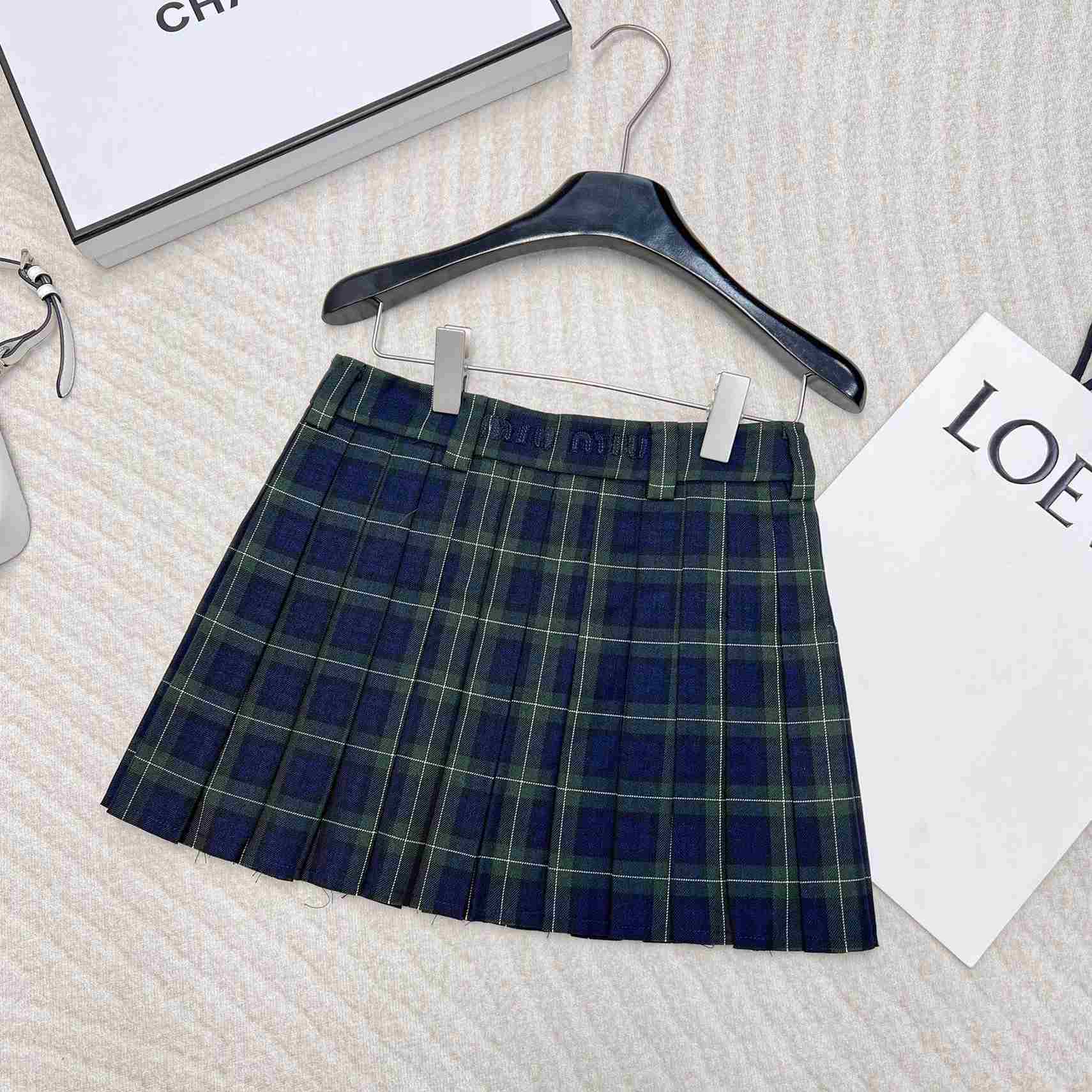 Miu Miu Pleated Tartan Miniskirt - DesignerGu