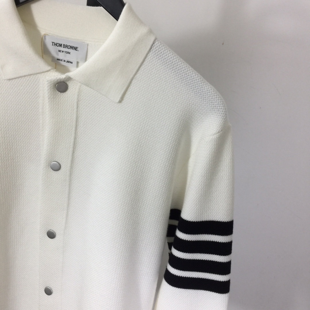 Thom Browne 4-Bar Jacket In Black - DesignerGu