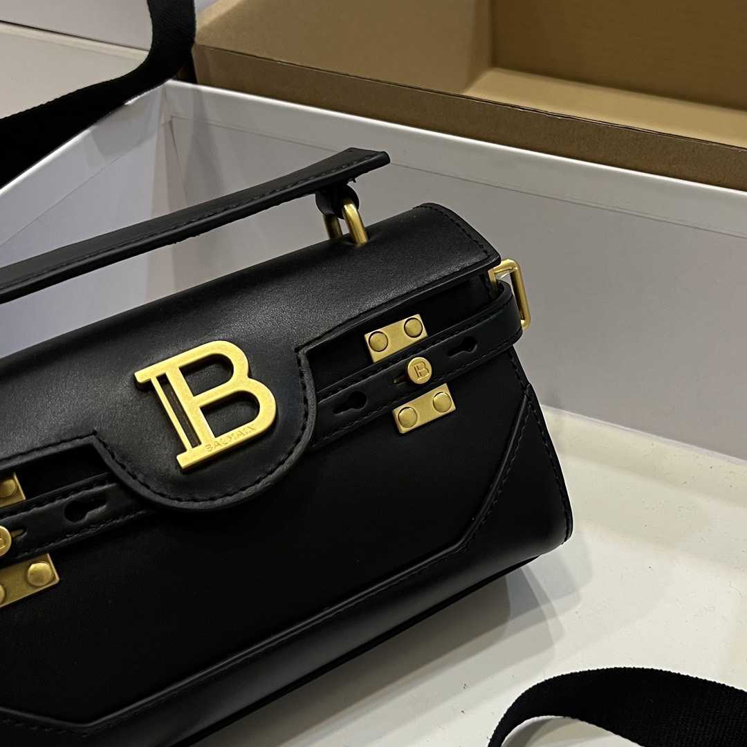 Balmain Black Leather Shoulder Bag  (19*12*7.5cm) - DesignerGu