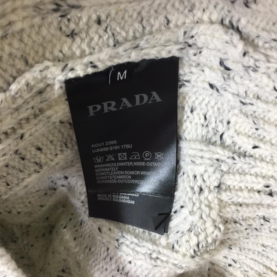 Prada Logo Sweater - DesignerGu