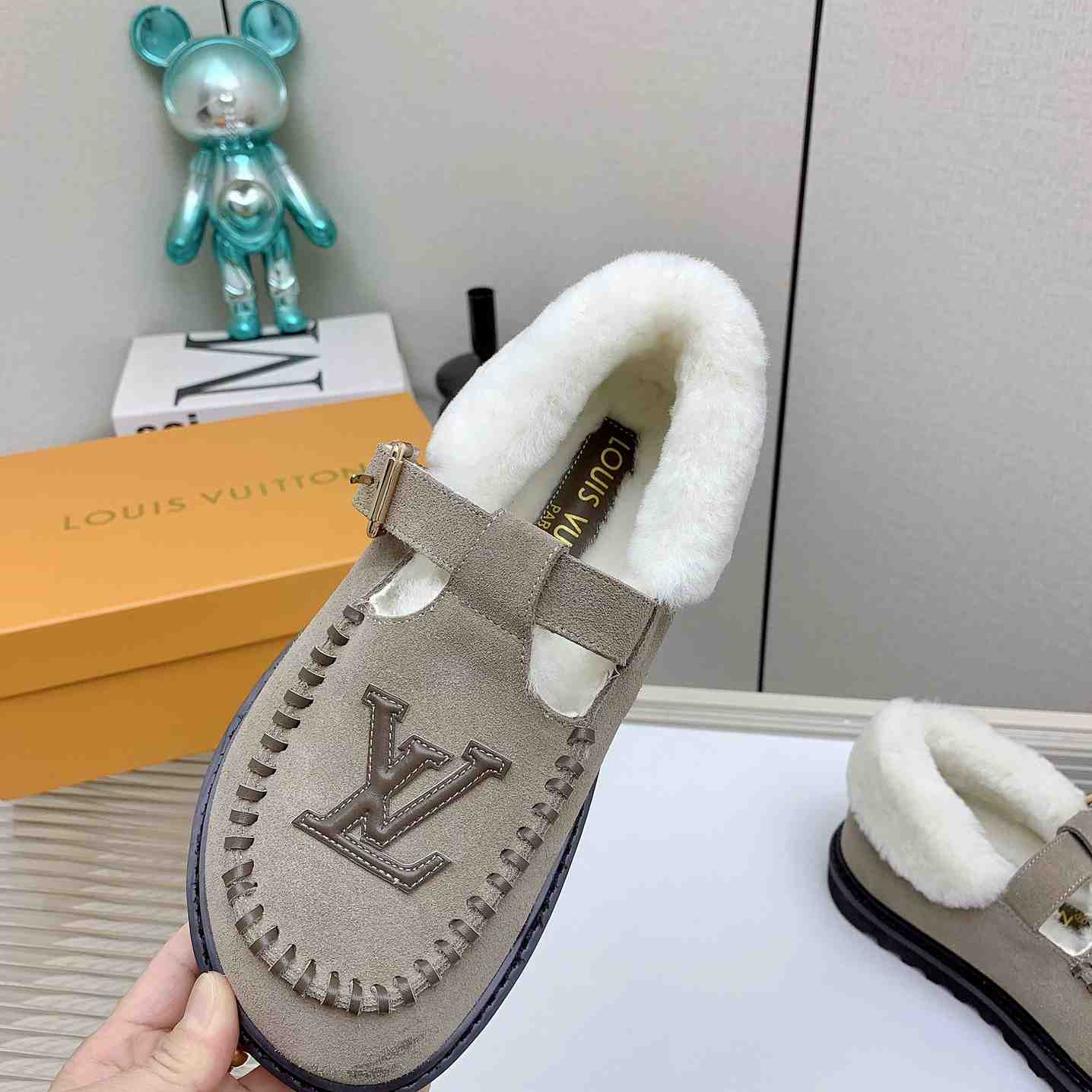 Louis Vuitton Colorado Comfort Mary Jane    - DesignerGu