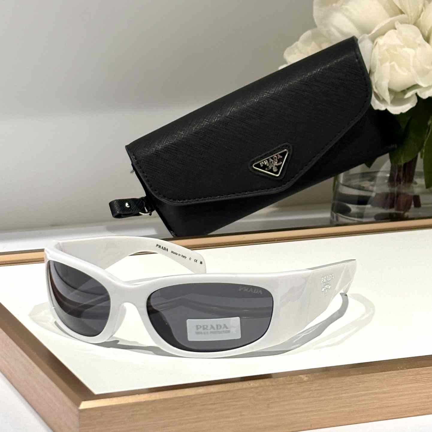 Prada Symbole Sunglasses  PRA19 - DesignerGu