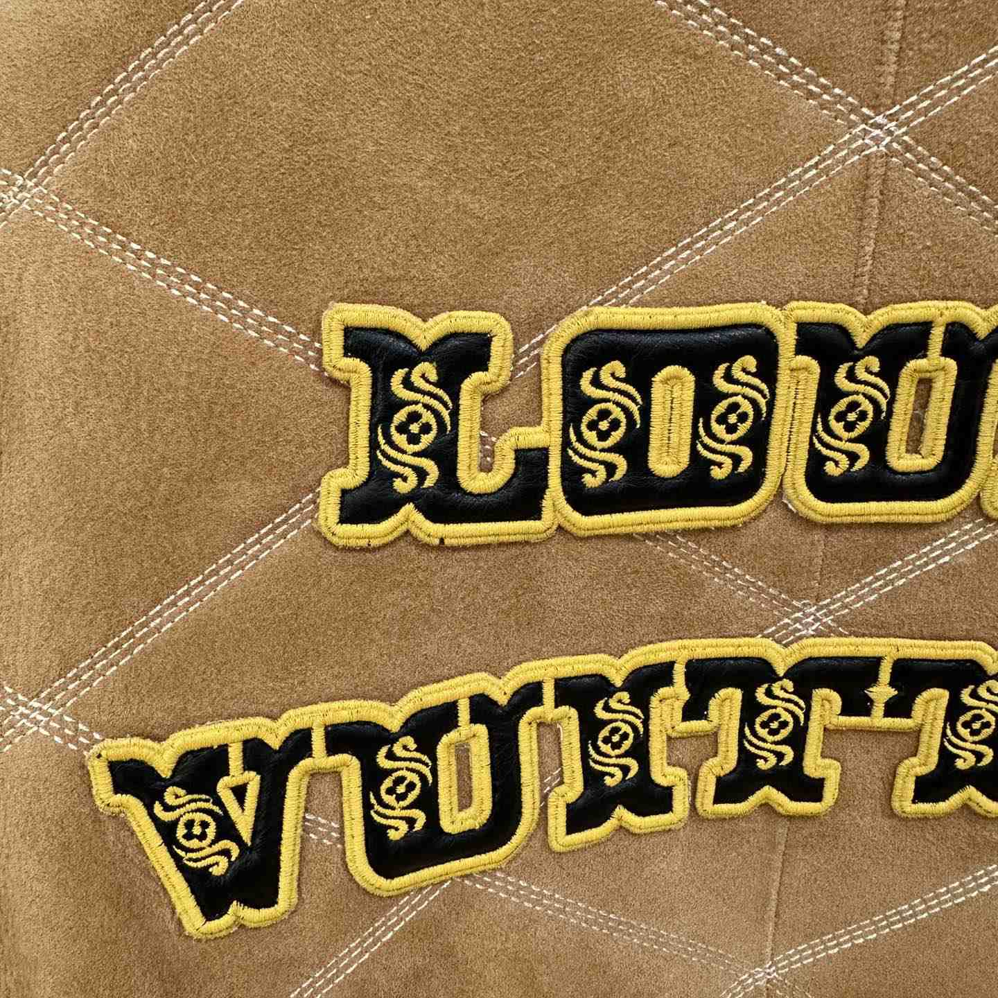 Louis Vuitton Embroidered Shearling Workwear Blouson   1AFXIM - DesignerGu