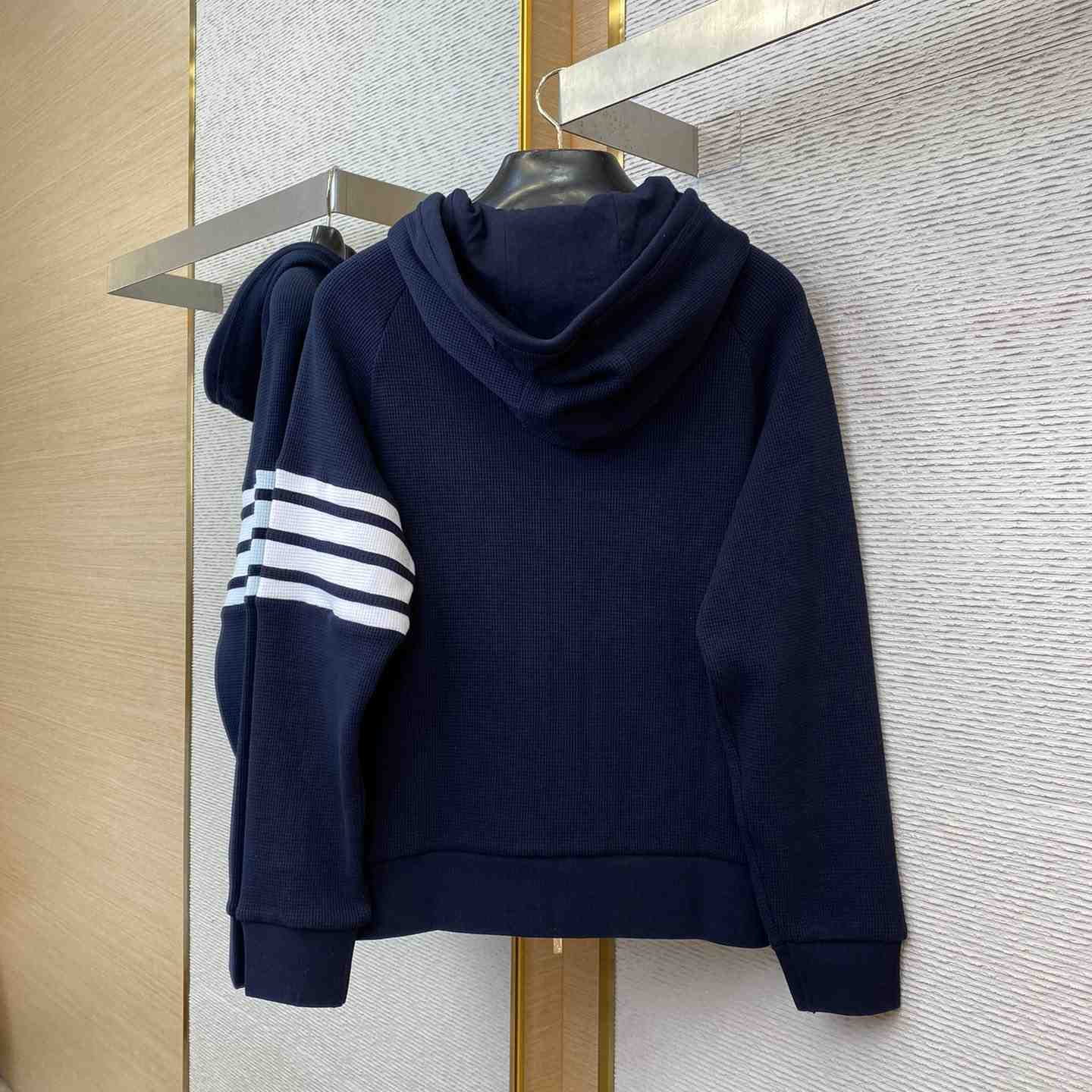 Thom Browne 4-Bar Zip-Up Cashmere Hoodie - DesignerGu