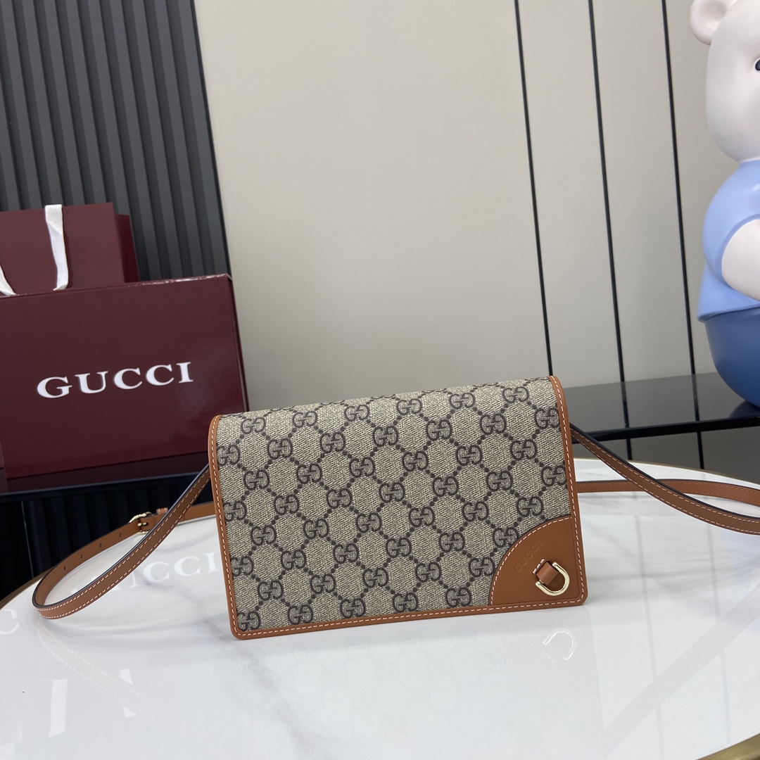 Gucci GG Emblem Super Mini Shoulder Bag - DesignerGu