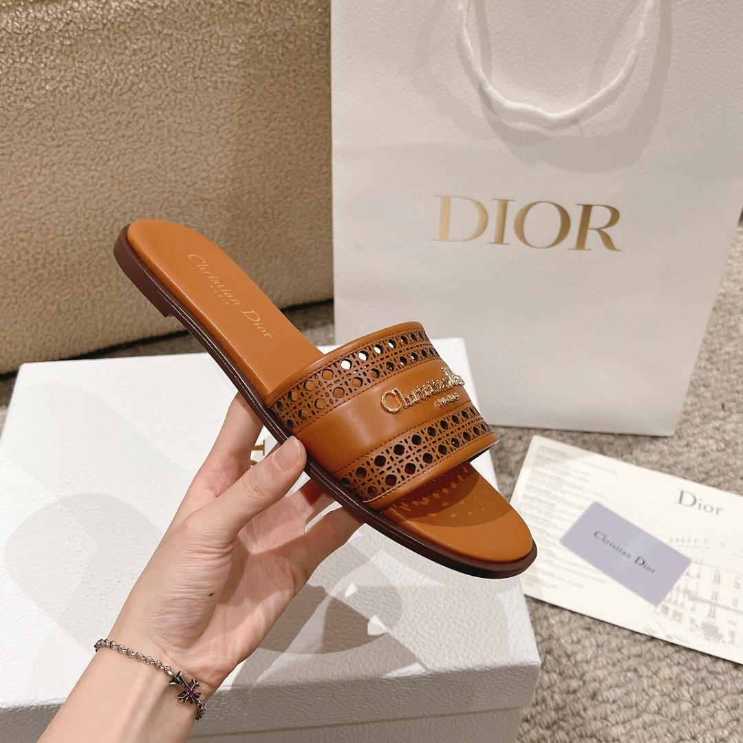 Dior Dway Slide  - DesignerGu