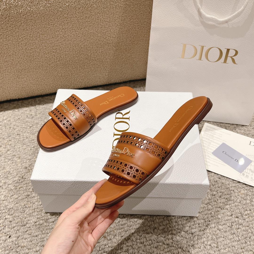 Dior Dway Slide  - DesignerGu