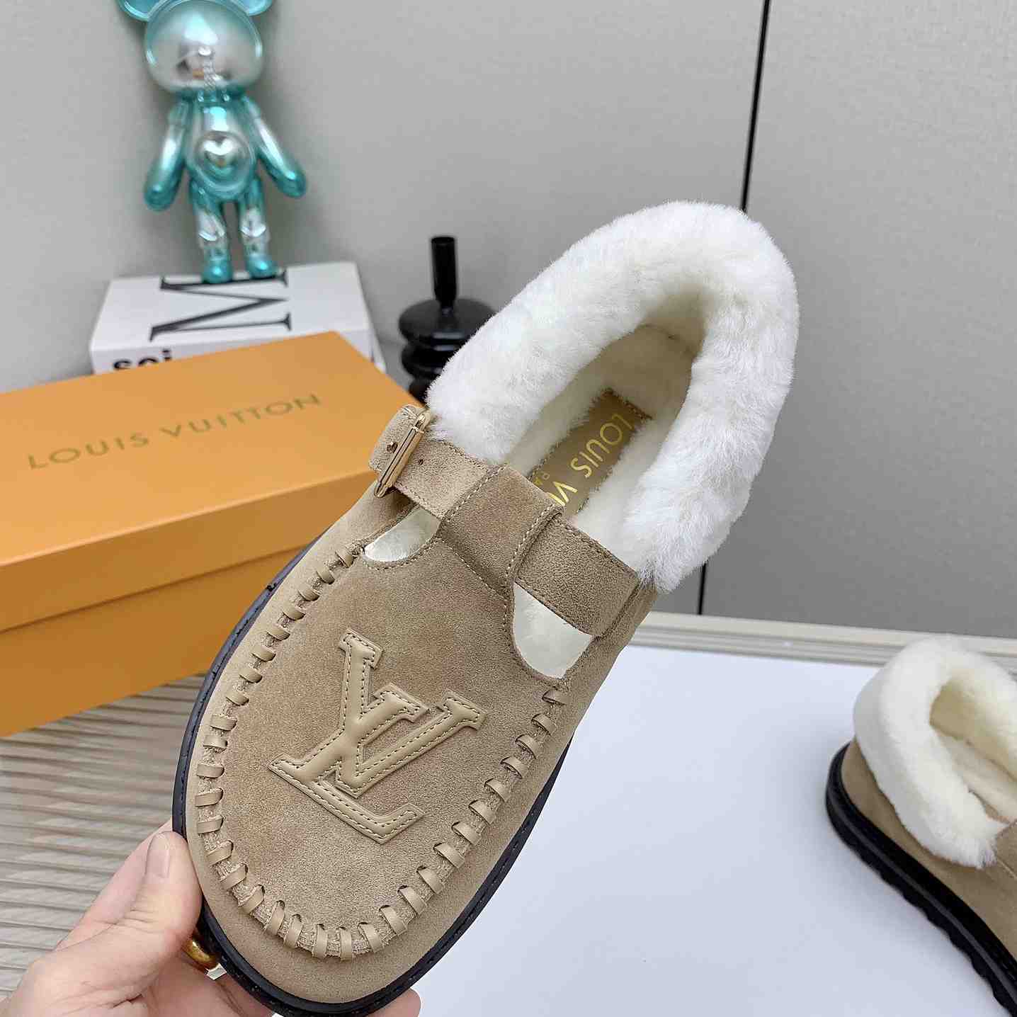 Louis Vuitton Colorado Comfort Mary Jane    - DesignerGu