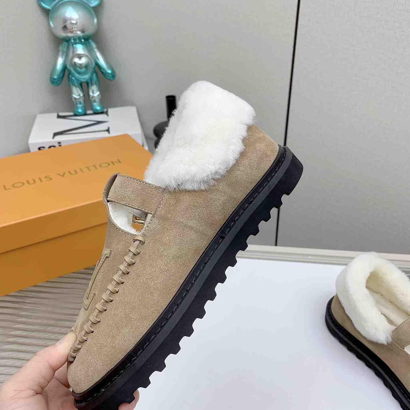 Louis Vuitton Colorado Comfort Mary Jane    - DesignerGu