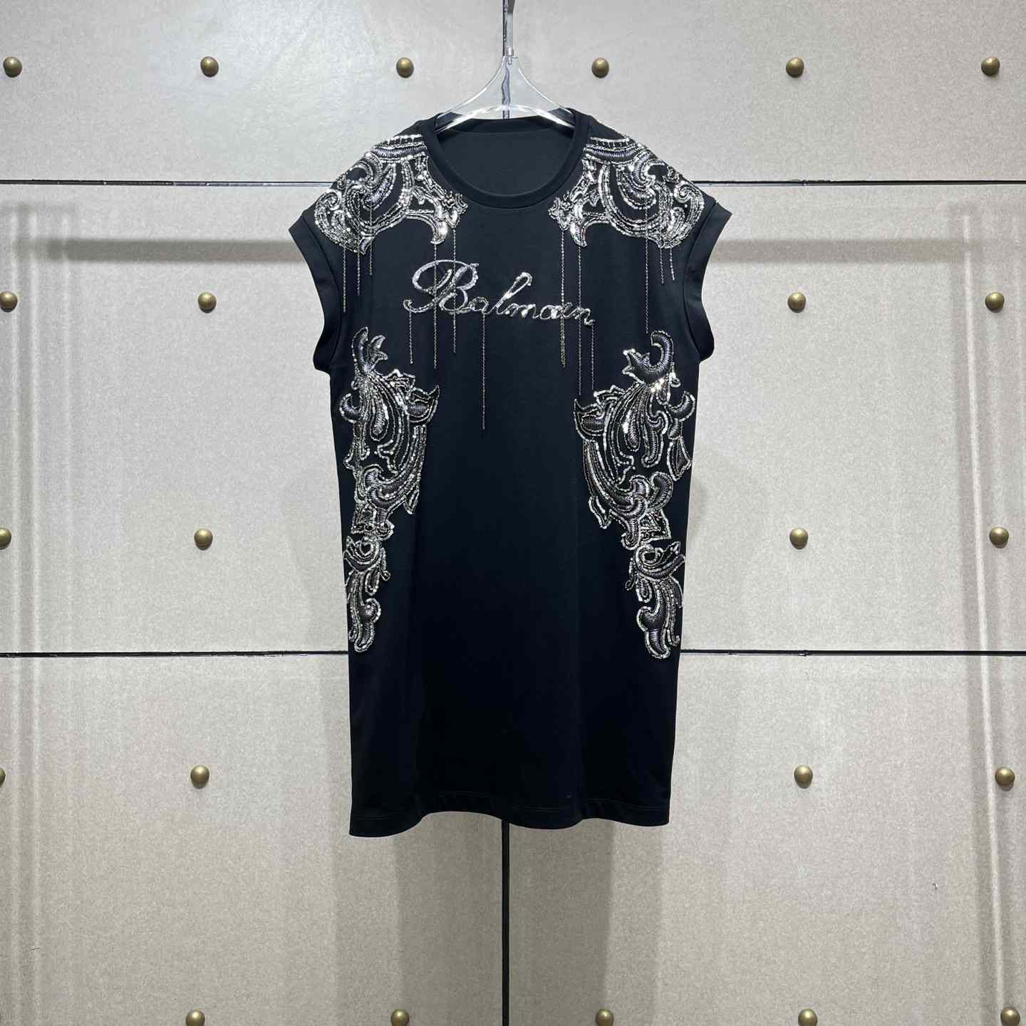 Balmain Signature Chain Embroidered T-shirt Dress - DesignerGu