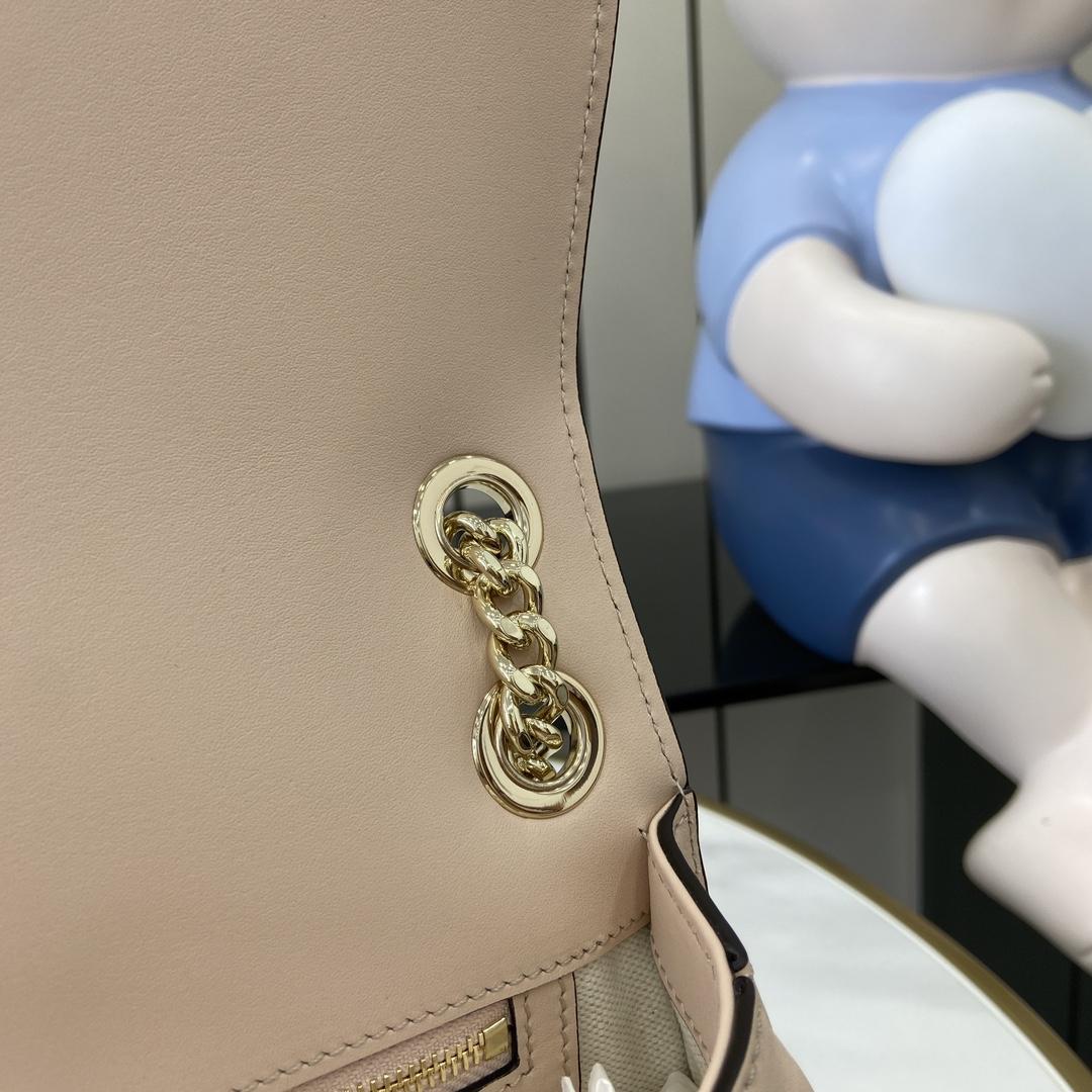 Gucci Blondie Small Shoulder Bag - DesignerGu