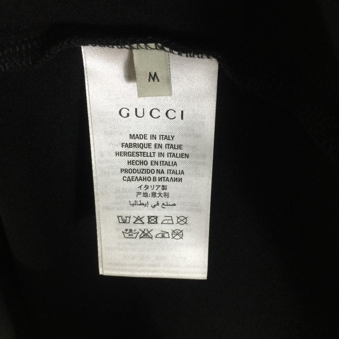 Gucci Logo Long Sleeve Tee - DesignerGu