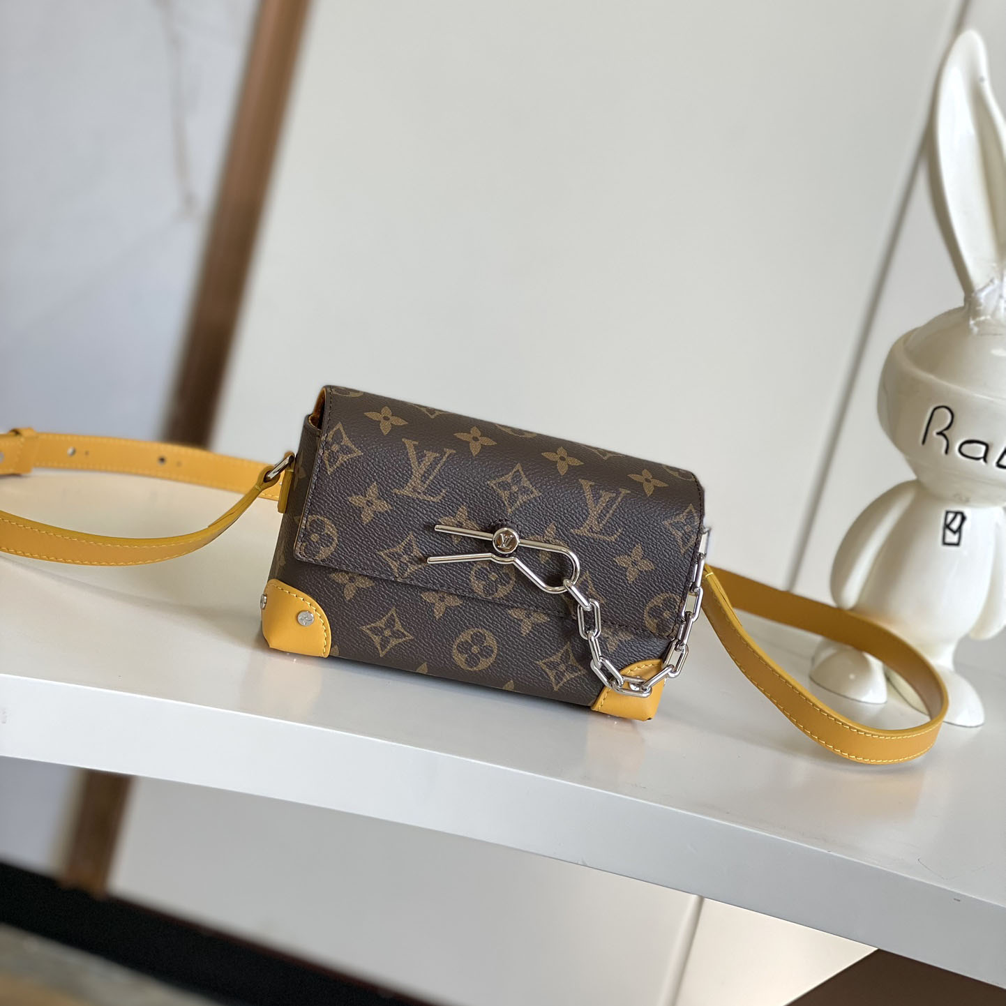 Louis Vuitton Steamer Wearable Wallet  M12811 - DesignerGu