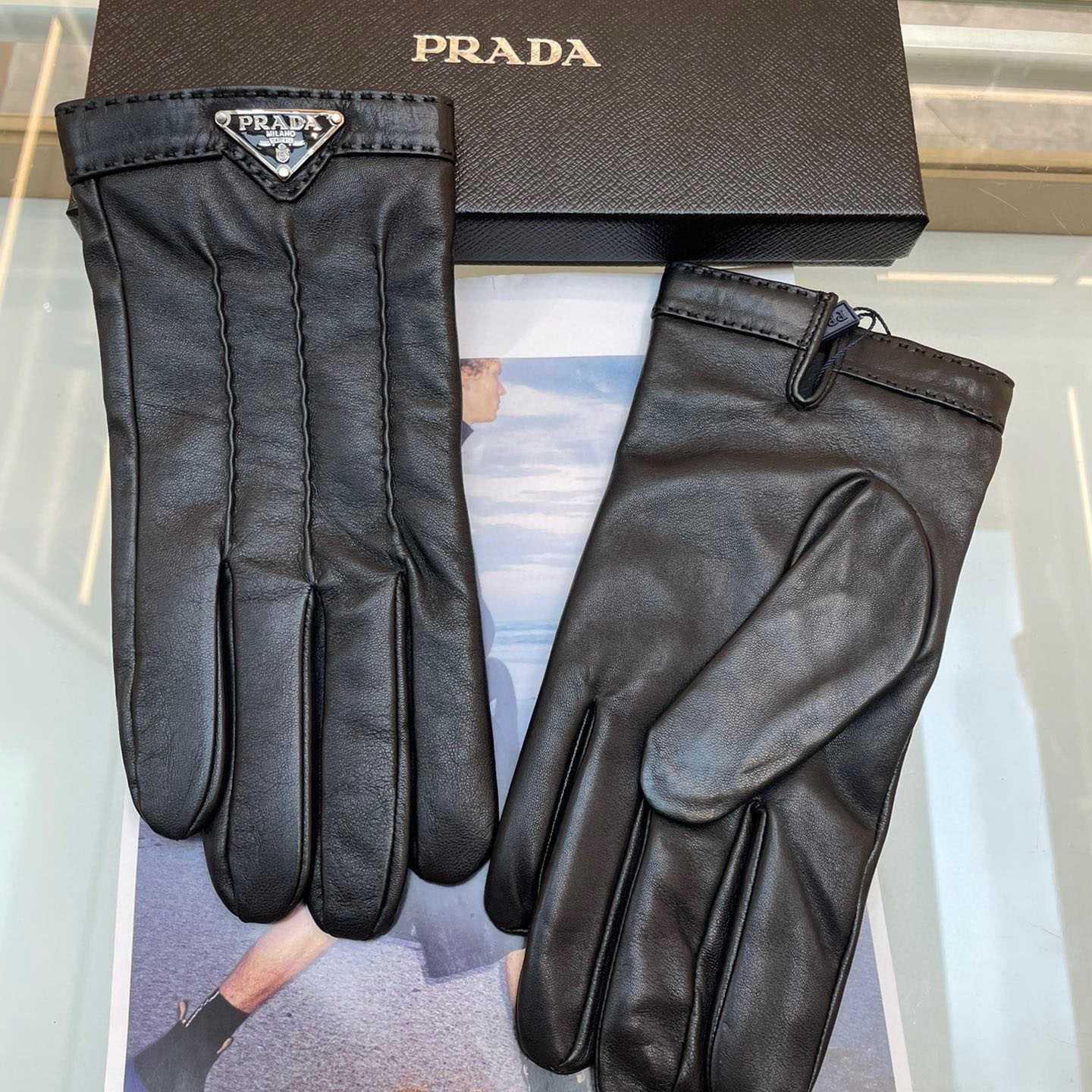 Prada Gloves  - DesignerGu